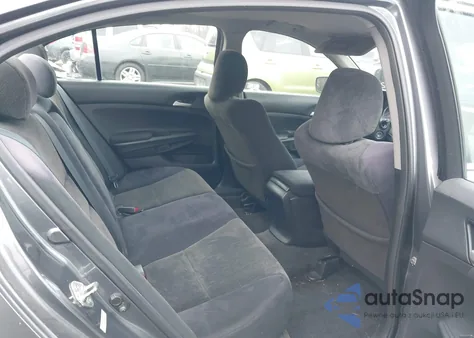 2010 Honda Accord 2.4 Lx from USA, damaged, VIN 1HGCP2F30AA068852